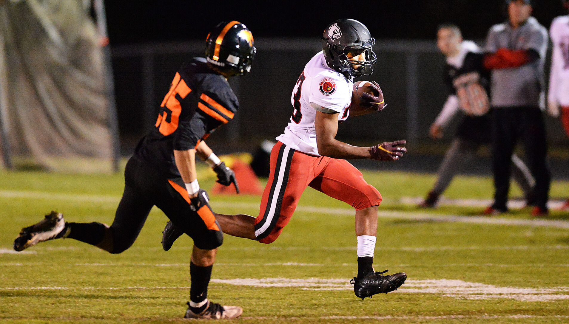 Sun-Prairie-East-at-Oregon-football-08-I7X0328-09232022204852